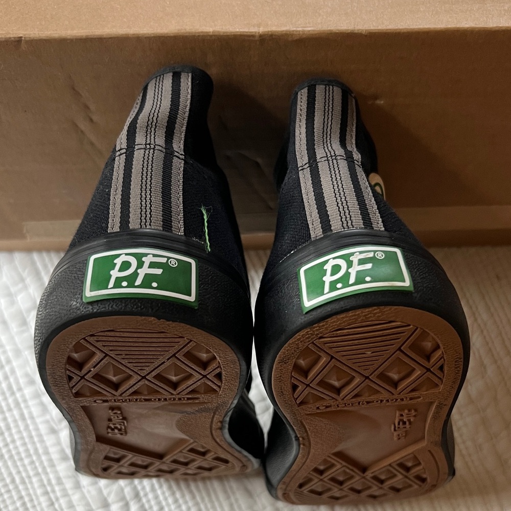 P.F. Flyers unisex Black Canvas Sneakers women’s size 9.5 men’s suze 8. - Picture 6 of 13